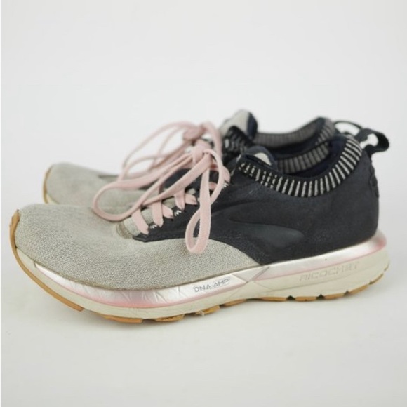 Brooks Ricochet DNA Limited Style Running Shoe Women Pink and Gray Size 10 EUC - Picture 4 of 7
